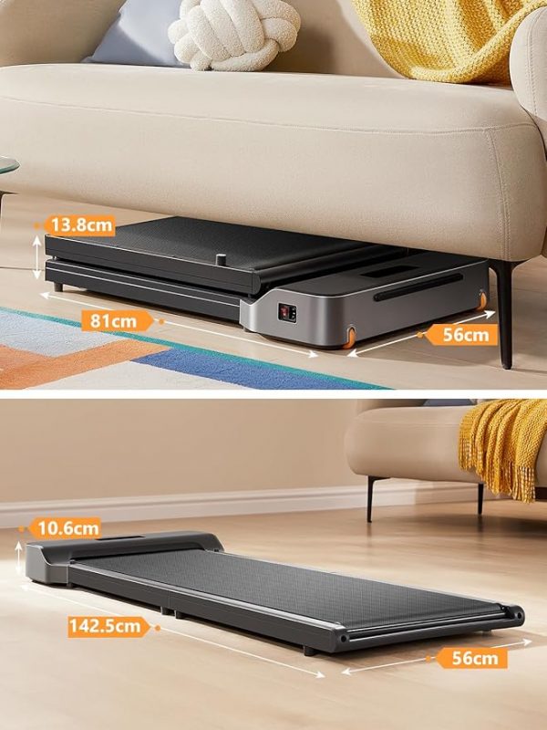 Tapis de marche plié sous canapé